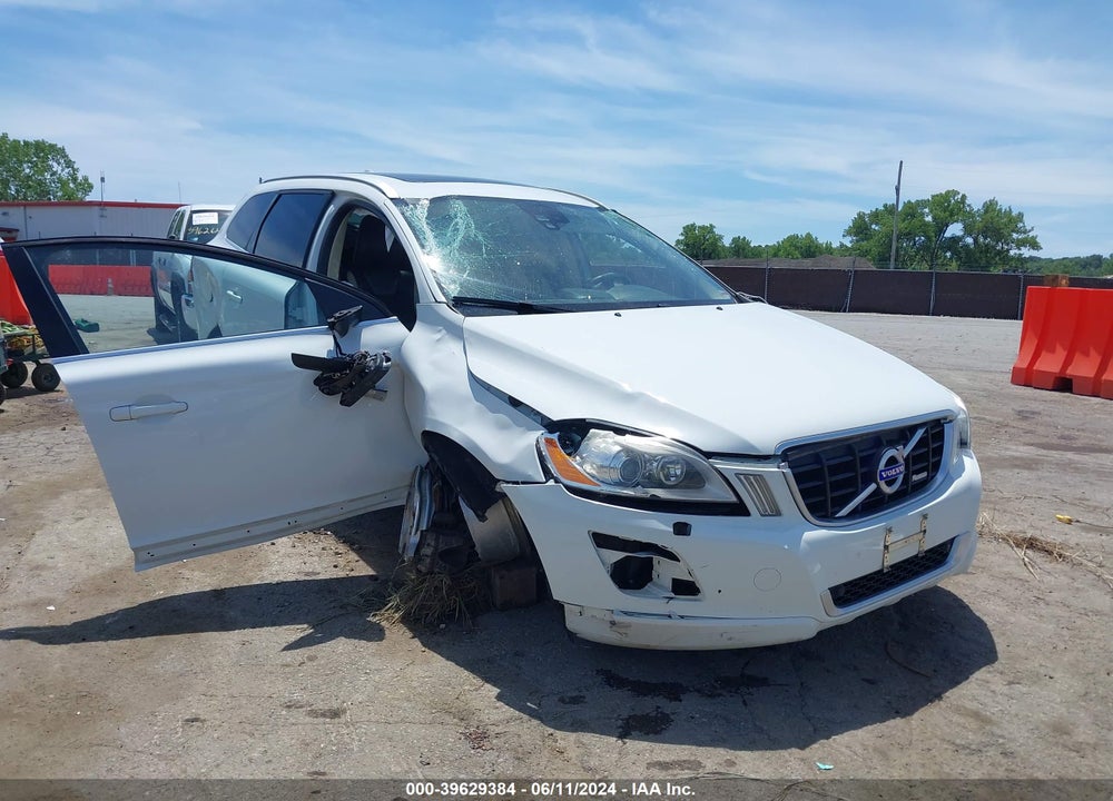 2011 VOLVO XC60 T6/T6 R-DESIGN VIN: YV4902DZXB2169488