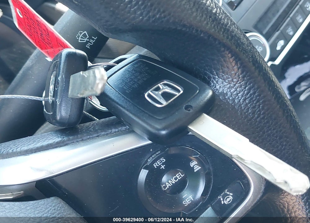 2019 HONDA CIVIC LX VIN: 2HGFC2F60KH555359