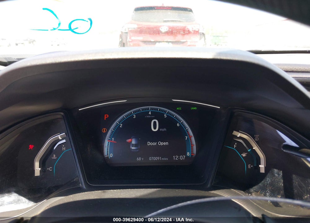 2019 HONDA CIVIC LX VIN: 2HGFC2F60KH555359