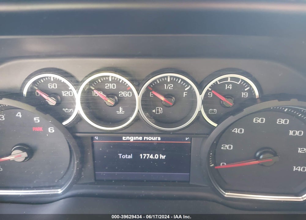 2021 CHEVROLET SILVERADO 1500 4WD SHORT BED LT TRAIL BOSS VIN: 3GCPYFED0MG368203