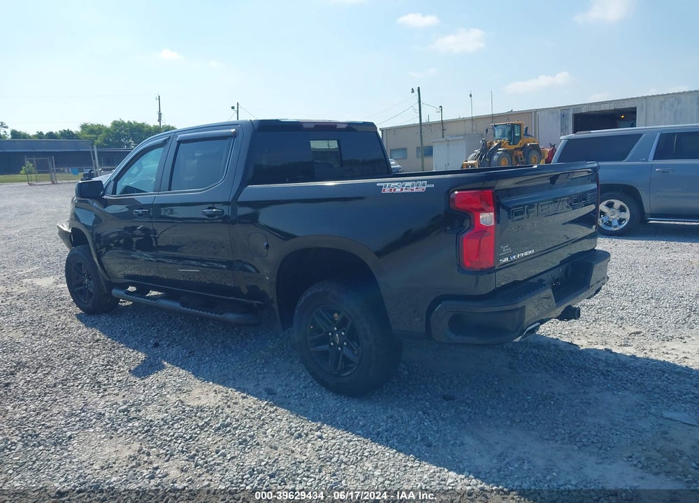 2021 CHEVROLET SILVERADO 1500 4WD SHORT BED LT TRAIL BOSS VIN: 3GCPYFED0MG368203
