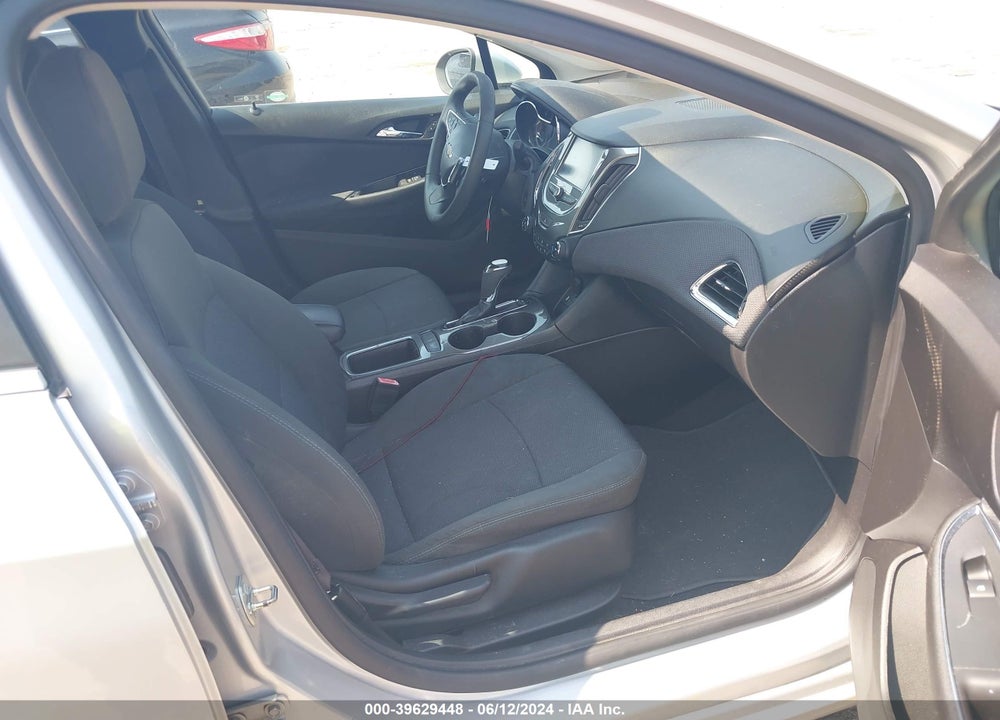 2017 CHEVROLET CRUZE LT AUTO VIN: 1G1BE5SM3H7243465
