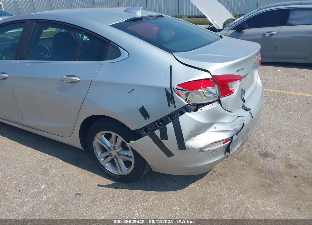 2017 CHEVROLET CRUZE LT AUTO VIN: 1G1BE5SM3H7243465