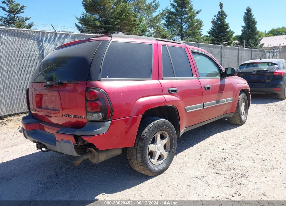 2002 CHEVROLET TRAILBLAZER LT VIN: 1GNDT13S322482781