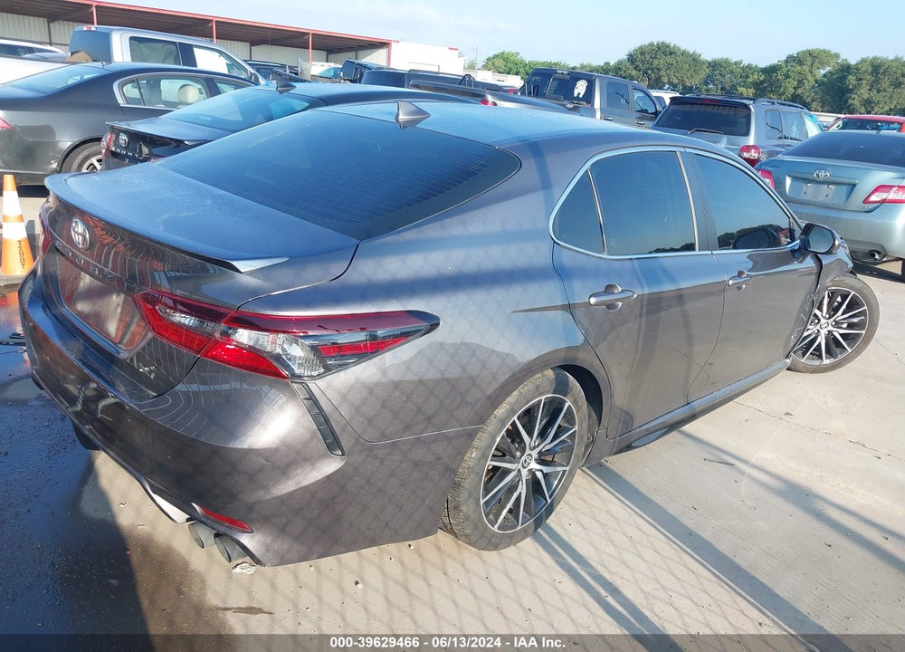 2021 TOYOTA CAMRY SE VIN: 4T1G11AK1MU561271