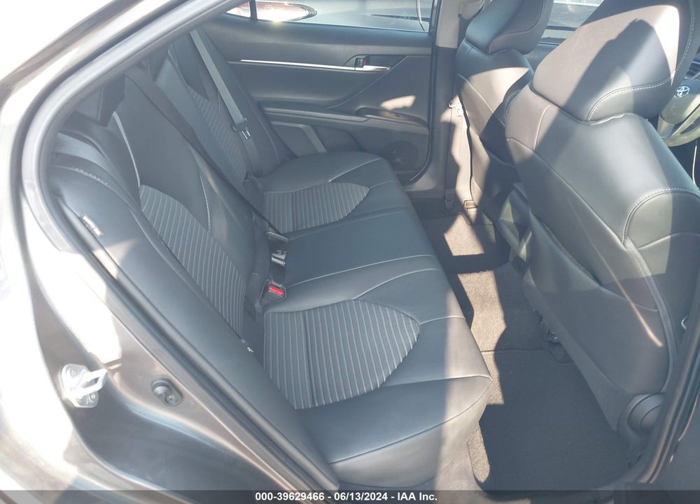 2021 TOYOTA CAMRY SE VIN: 4T1G11AK1MU561271