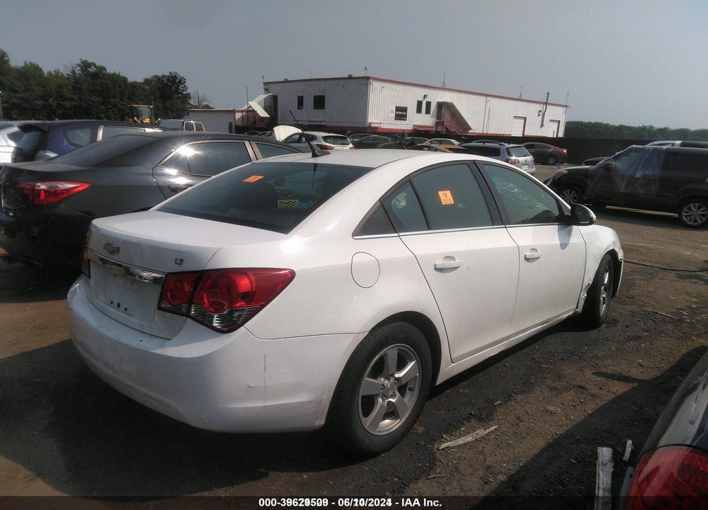 2014 CHEVROLET CRUZE 1LT AUTO VIN: 1G1PC5SB1E7382693