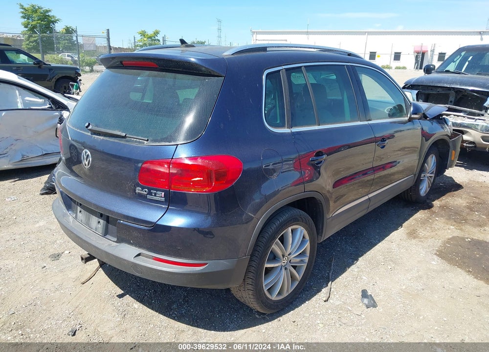 2013 VOLKSWAGEN TIGUAN SE VIN: WVGBV7AX2DW525221