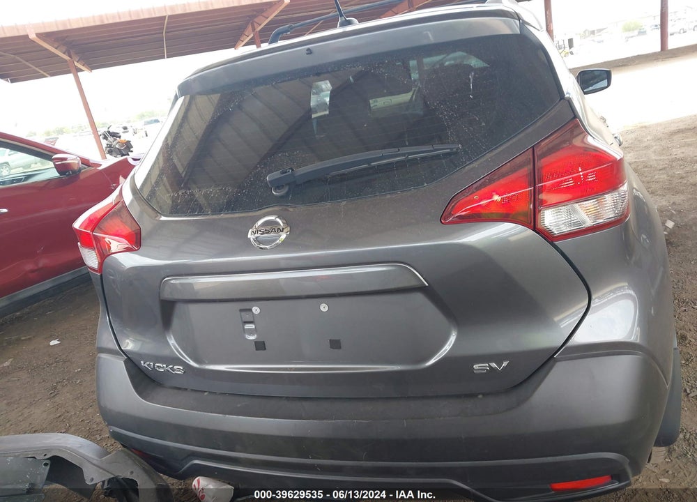 2019 NISSAN KICKS SV VIN: 3N1CP5CU1KL558758