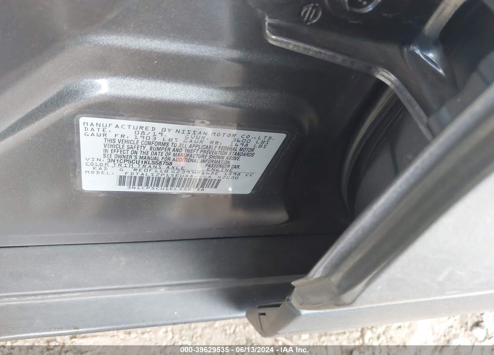 2019 NISSAN KICKS SV VIN: 3N1CP5CU1KL558758