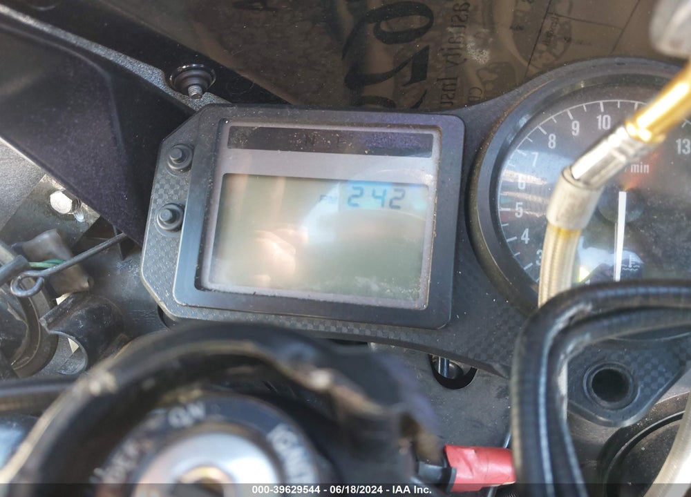 2001 HONDA CBR600 F4 VIN: JH2PC350X1M210638