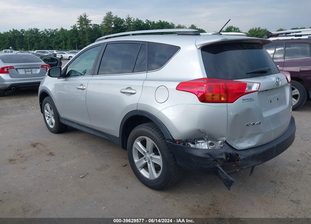 2013 TOYOTA RAV4 XLE VIN: 2T3RFREV8DW047292
