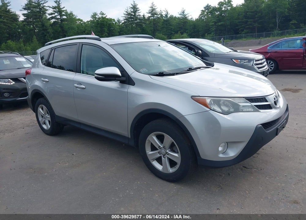 2013 TOYOTA RAV4 XLE VIN: 2T3RFREV8DW047292