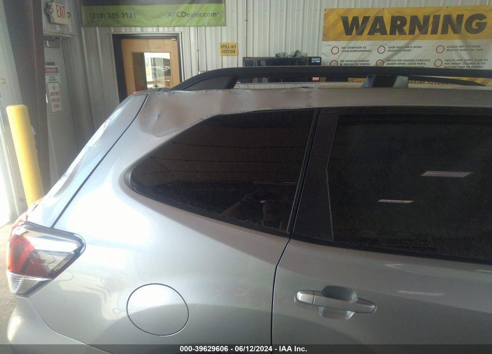 2019 SUBARU FORESTER VIN: JF2SKACC8KH405351