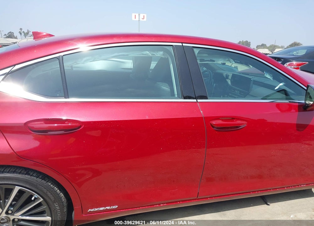 2022 LEXUS ES 300H VIN: 58ADA1C18NU016993