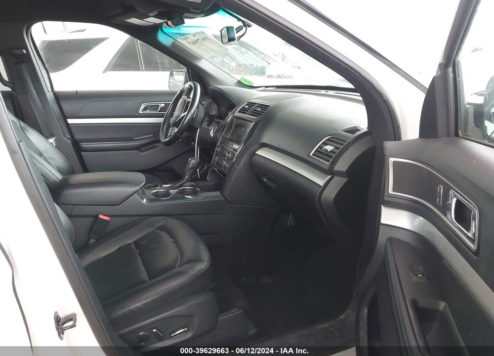 2016 FORD EXPLORER VIN: 1FM5K7D83GGB80306