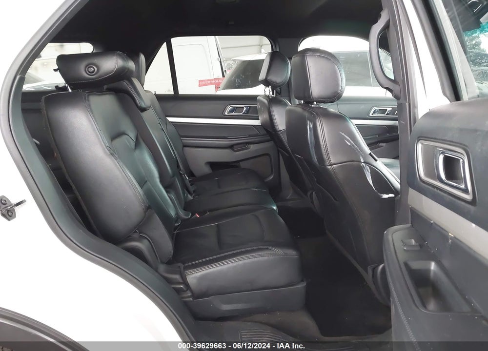 2016 FORD EXPLORER VIN: 1FM5K7D83GGB80306