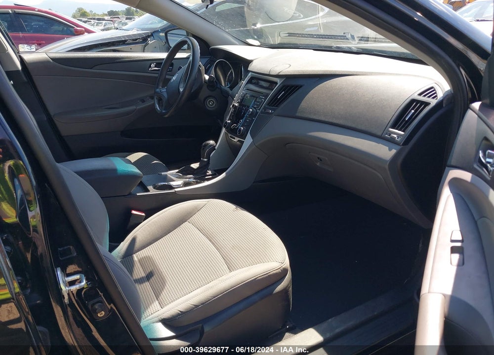 2011 HYUNDAI SONATA GLS VIN: 5NPEB4AC2BH013130