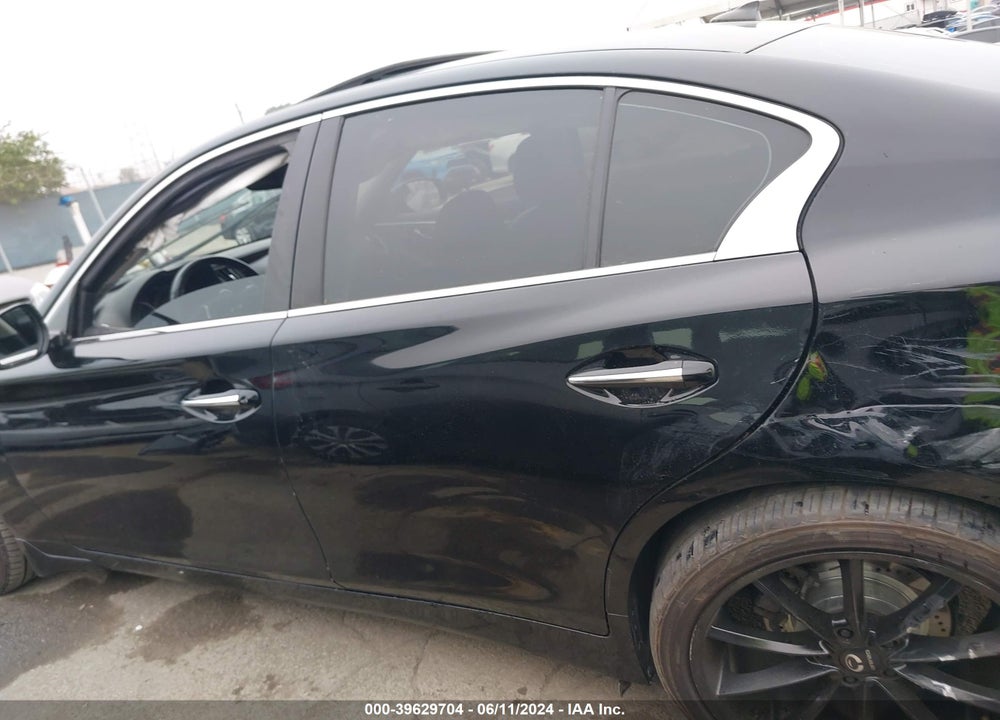 2018 INFINITI Q50 2.0T LUXE VIN: JN1CV7AP9JM240468