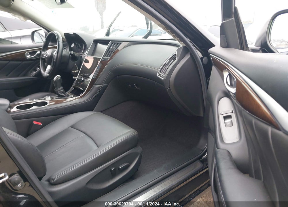 2018 INFINITI Q50 2.0T LUXE VIN: JN1CV7AP9JM240468