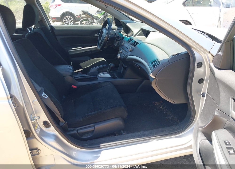 2010 HONDA ACCORD 2.4 EX VIN: 1HGCP2F73AA011726