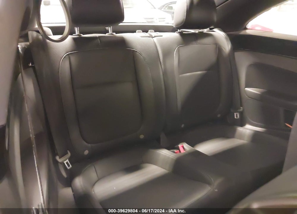 2012 VOLKSWAGEN BEETLE 2.5L VIN: 3VWJP7AT4CM659893