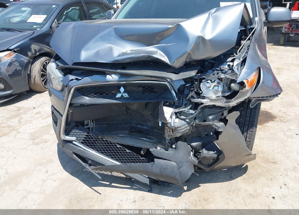 2012 MITSUBISHI OUTLANDER SPORT ES VIN: JA4AP3AU7CZ009341
