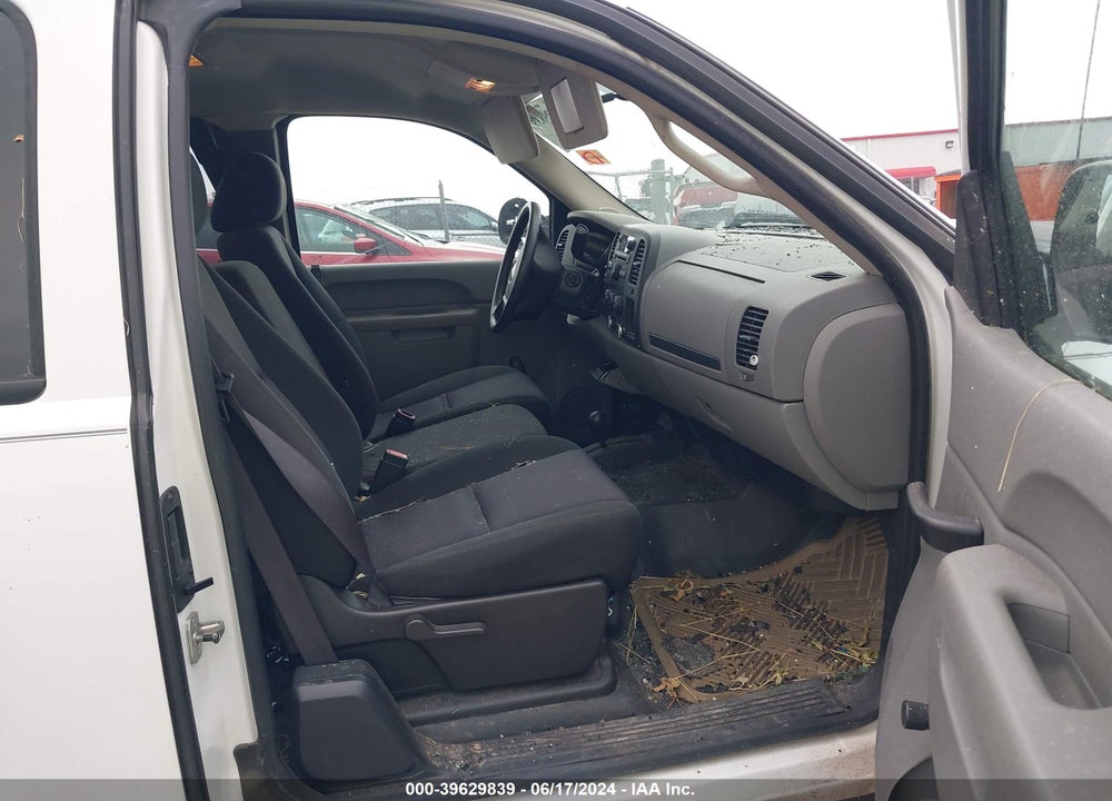 2010 CHEVROLET SILVERADO 2500HD WORK TRUCK VIN: 1GC5KVBG7AZ261047