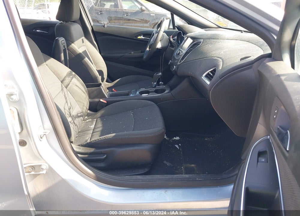 2017 CHEVROLET CRUZE LT AUTO VIN: 1G1BE5SM6H7204160