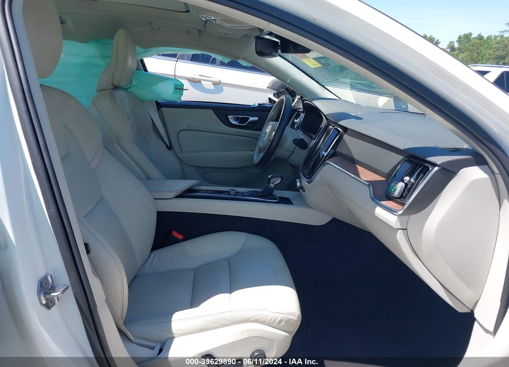 2021 VOLVO S60 T5 MOMENTUM VIN: 7JR102FK0MG093349