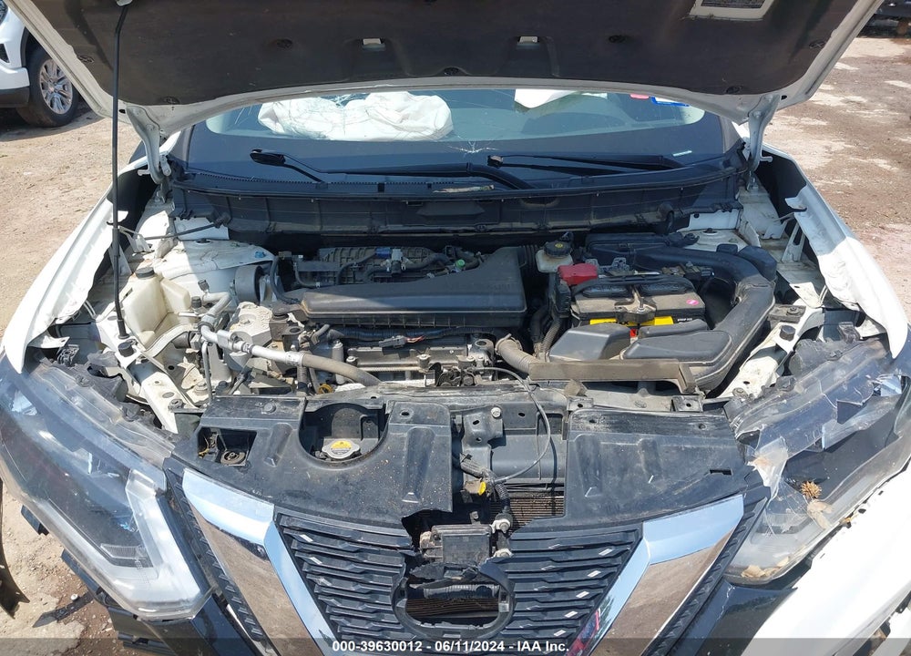 2018 NISSAN ROGUE S VIN: 5N1AT2MT8JC710433