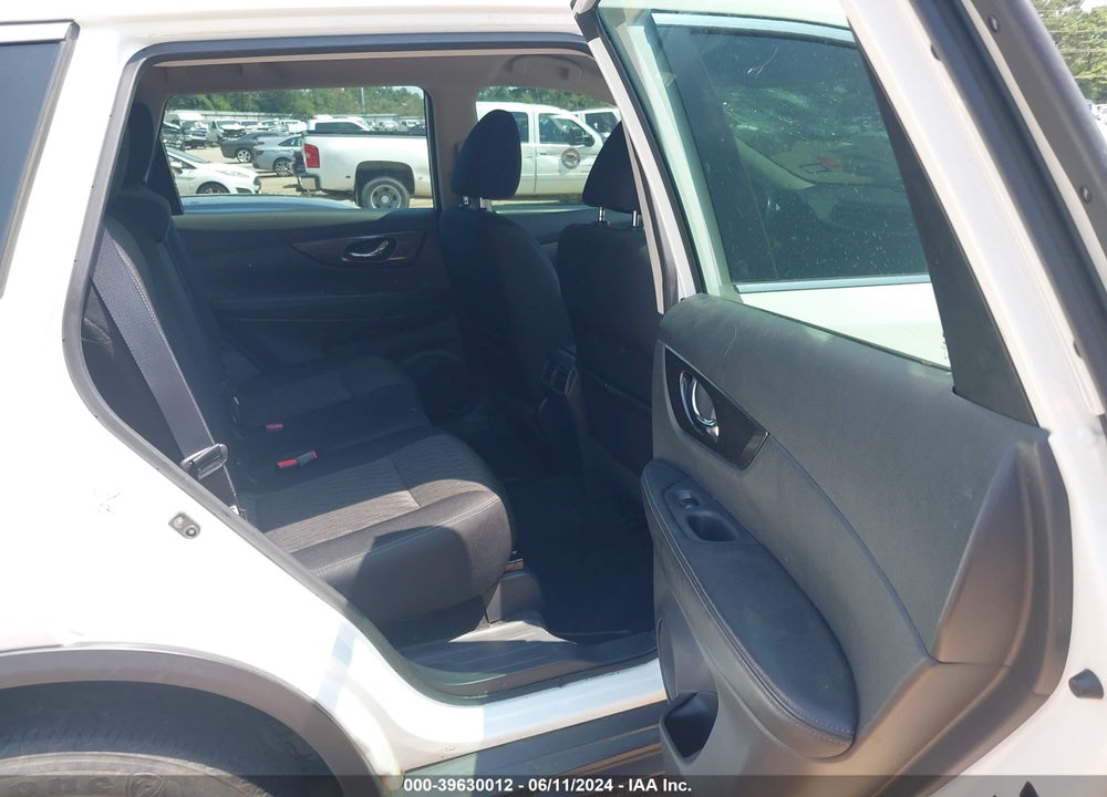 2018 NISSAN ROGUE S VIN: 5N1AT2MT8JC710433