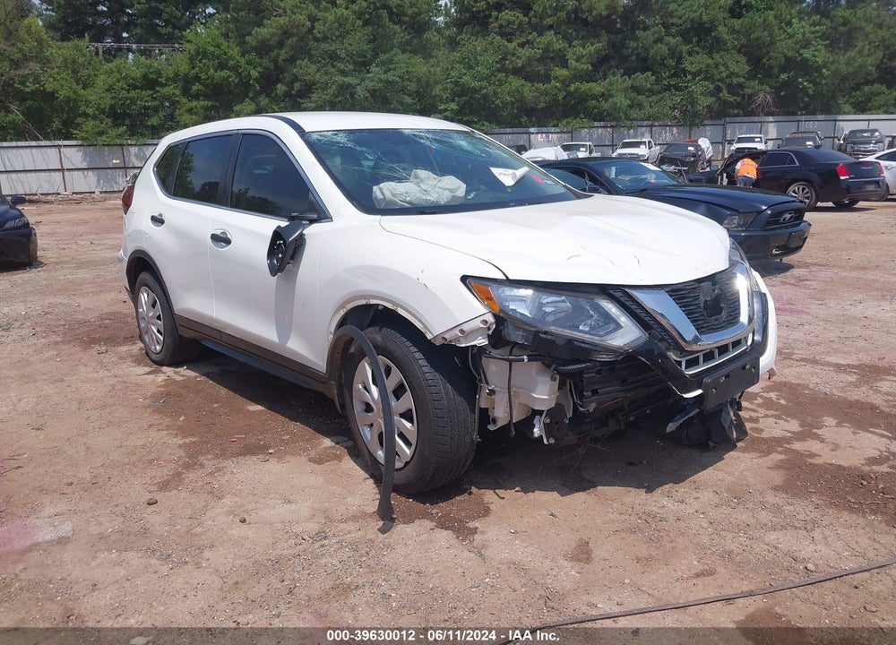 2018 NISSAN ROGUE S VIN: 5N1AT2MT8JC710433