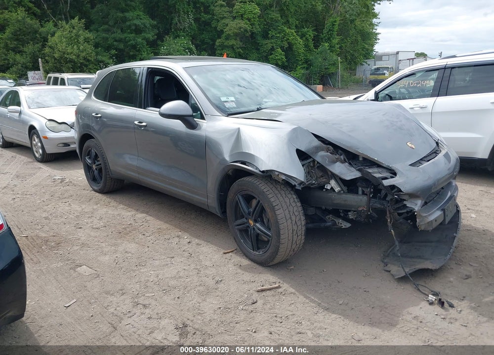 2014 PORSCHE CAYENNE PLATINUM EDITION VIN: WP1AA2A22ELA97543