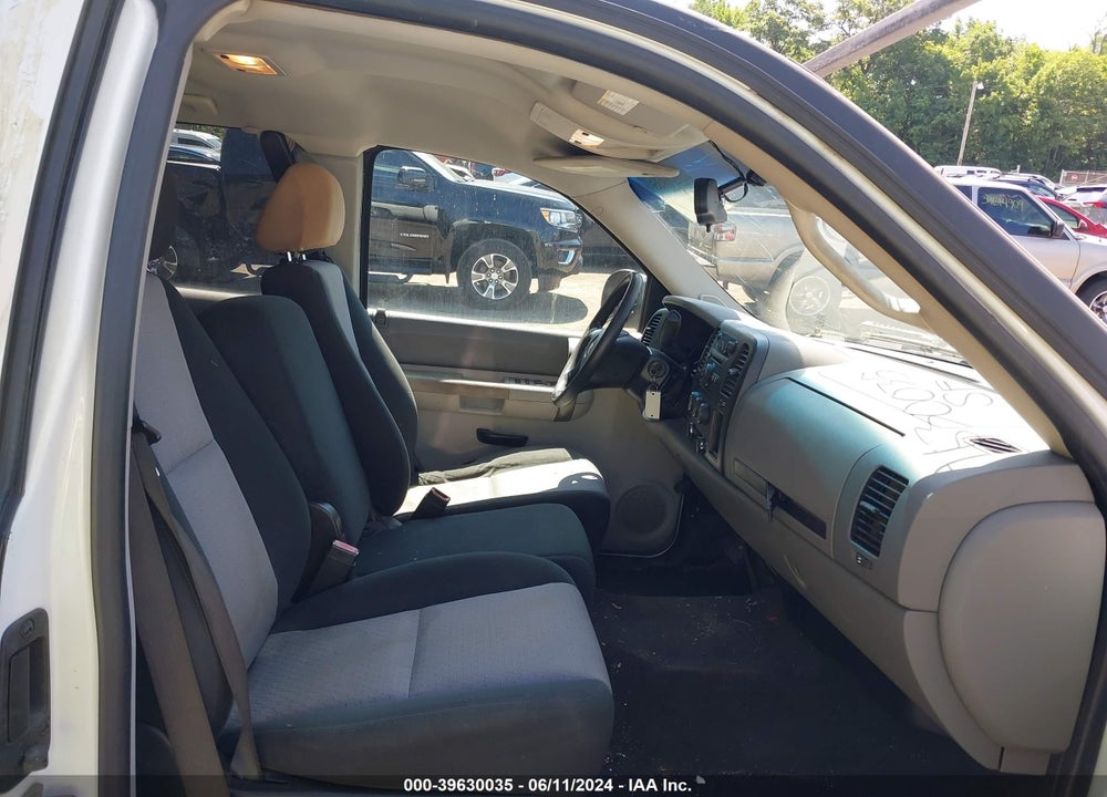 2008 CHEVROLET SILVERADO 1500 WORK TRUCK VIN: 1GCEC19XX8Z297577