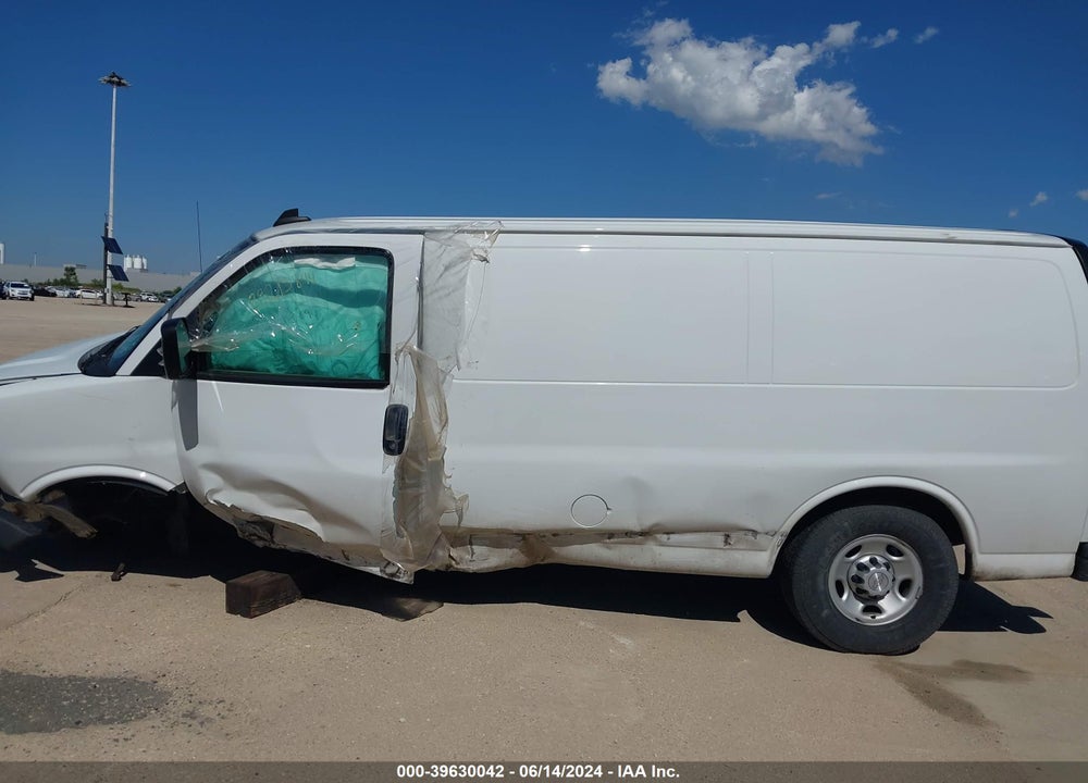 2019 CHEVROLET EXPRESS 2500 VIN: 1GCWGAFG1K1279830