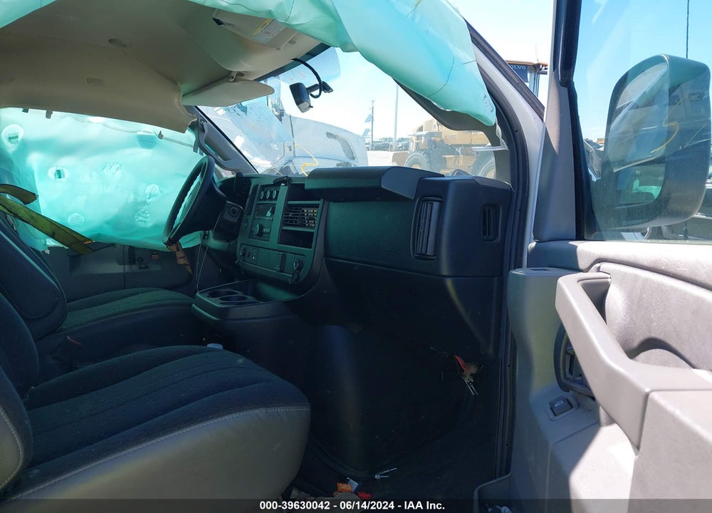 2019 CHEVROLET EXPRESS 2500 VIN: 1GCWGAFG1K1279830