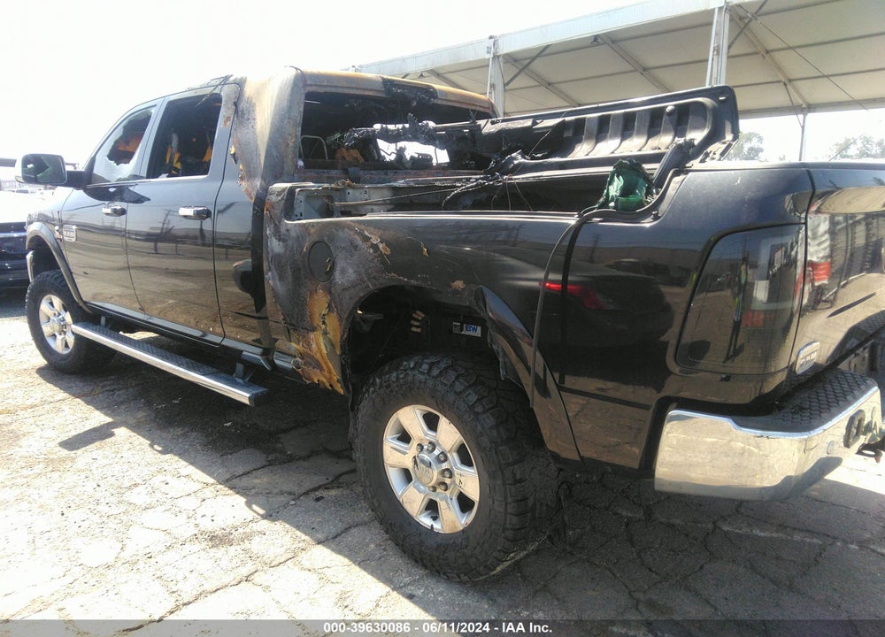 2018 RAM 3500 LAIE LONGHORN MEGA CAB 4X4 6'4 BOX VIN: 3C63R3NL6JG139075