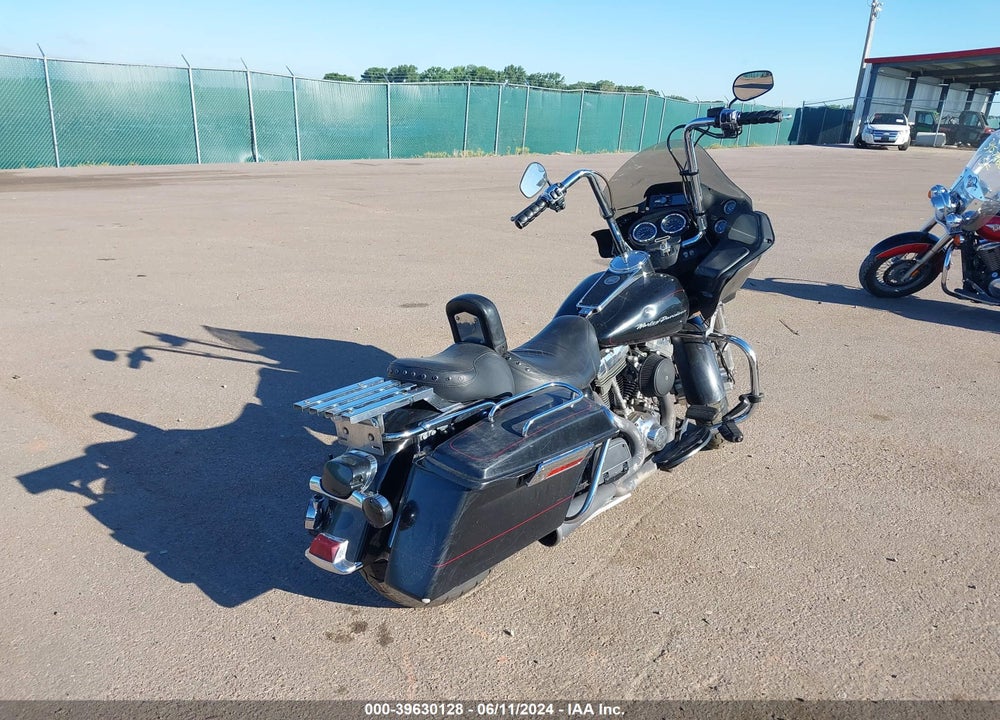 1999 HARLEY-DAVIDSON FLTRI VIN: 1HD1FSW1XXY637468