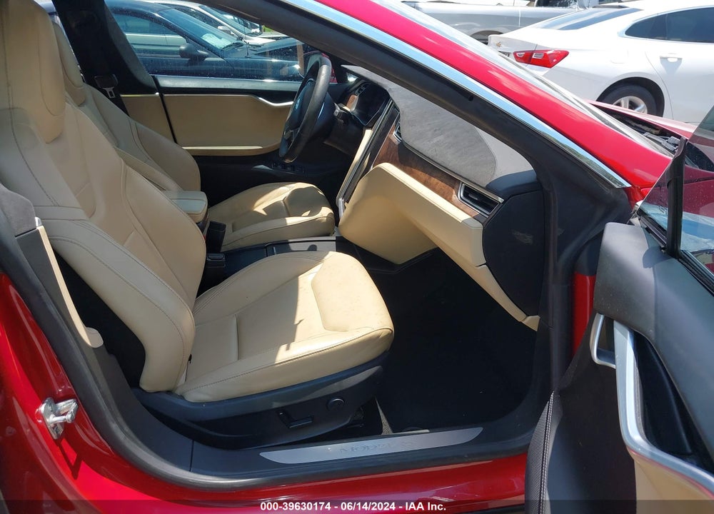 2016 TESLA MODEL S 60D/70D/75D/85D/90D VIN: 5YJSA1E26GF155332