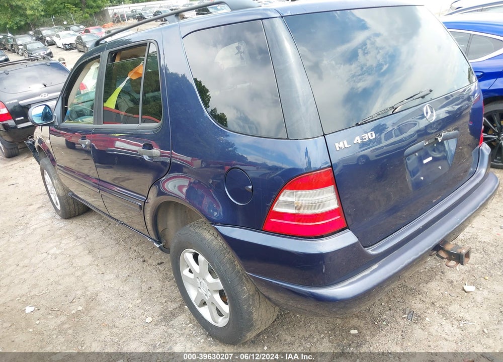 1999 MERCEDES-BENZ ML 430 VIN: 4JGAB72E4XA093928