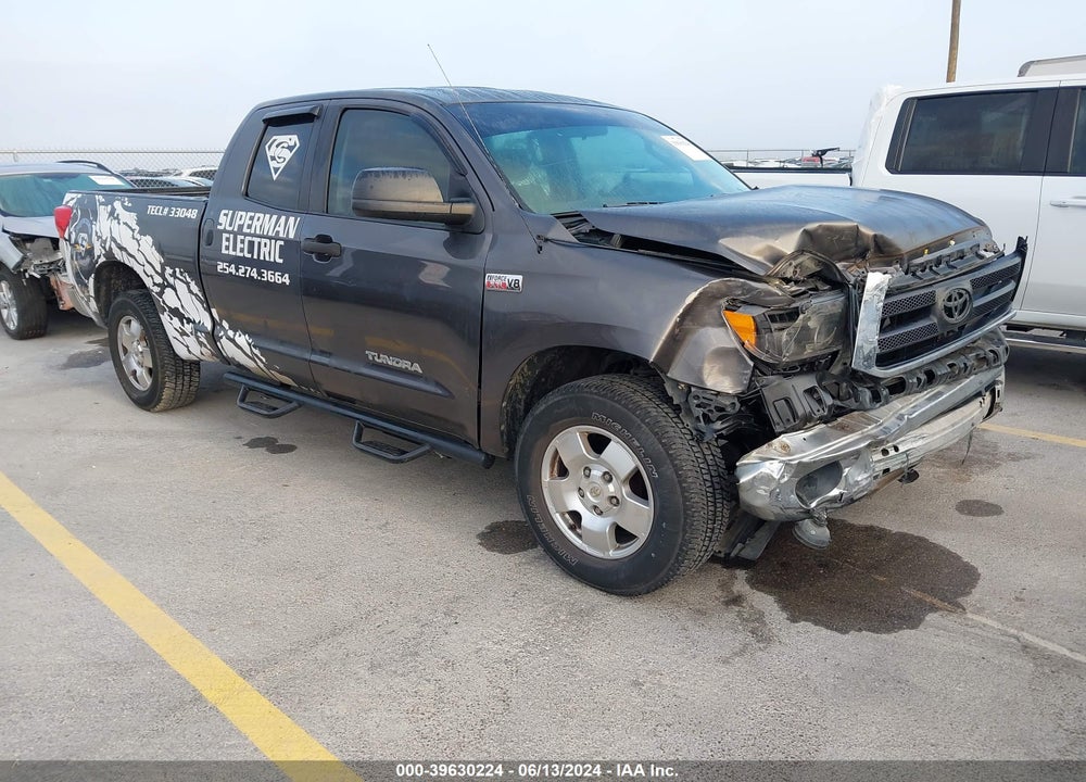 2011 TOYOTA TUNDRA GRADE 5.7L V8 VIN: 5TFRY5F19BX112206