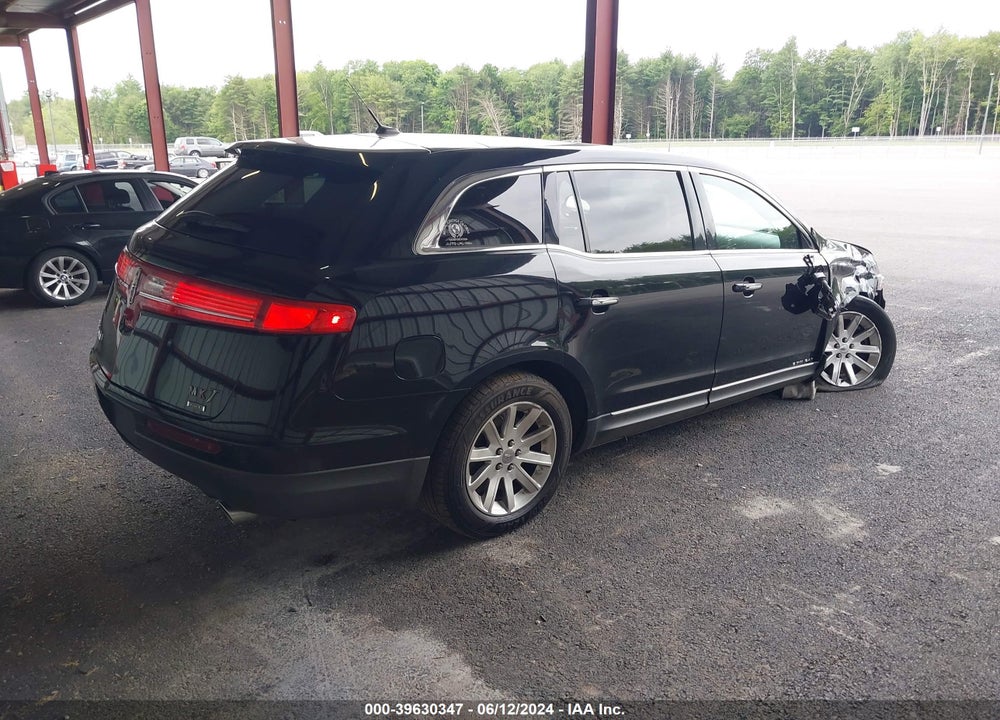 2018 LINCOLN MKT LIVERY VIN: 2LMHJ5NK9JBL01180