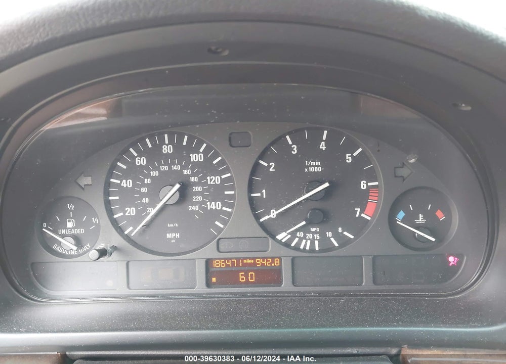 2000 BMW 528IA VIN: WBADM6344YGU26202