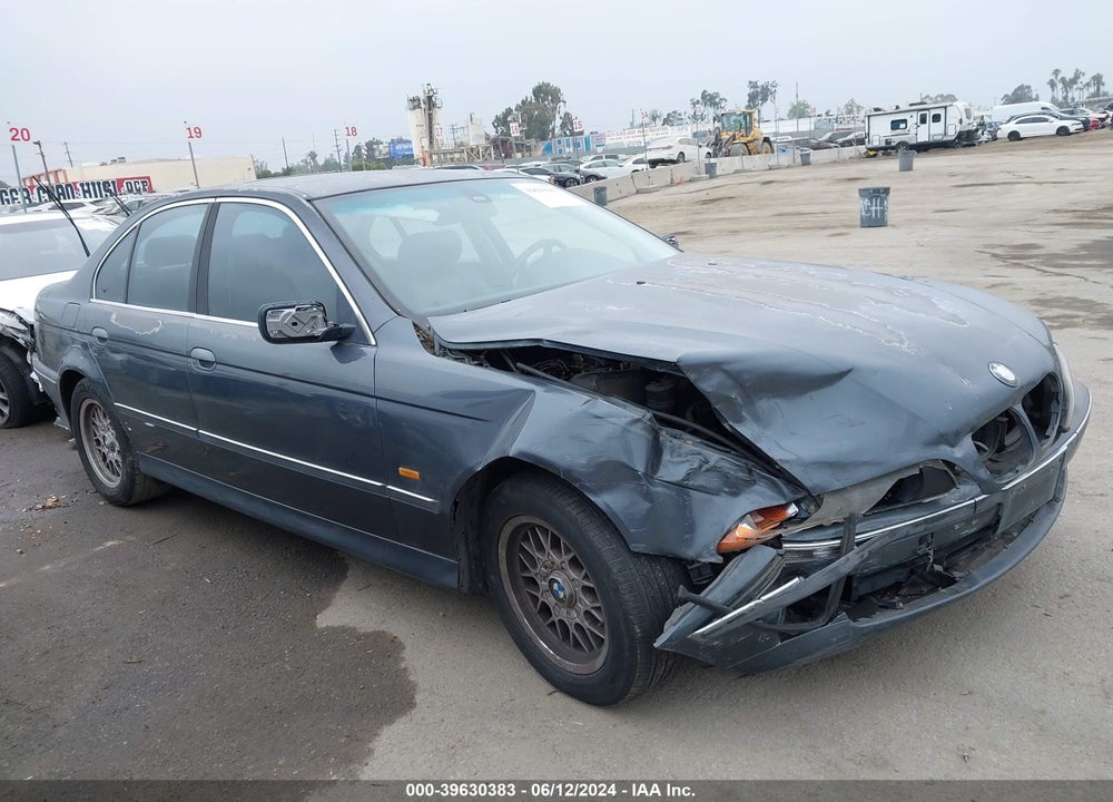 2000 BMW 528IA VIN: WBADM6344YGU26202