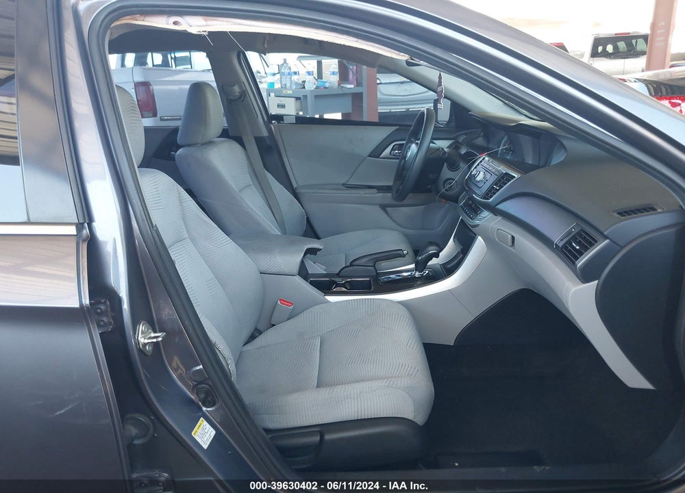 2015 HONDA ACCORD LX VIN: 1HGCR2F35FA248247
