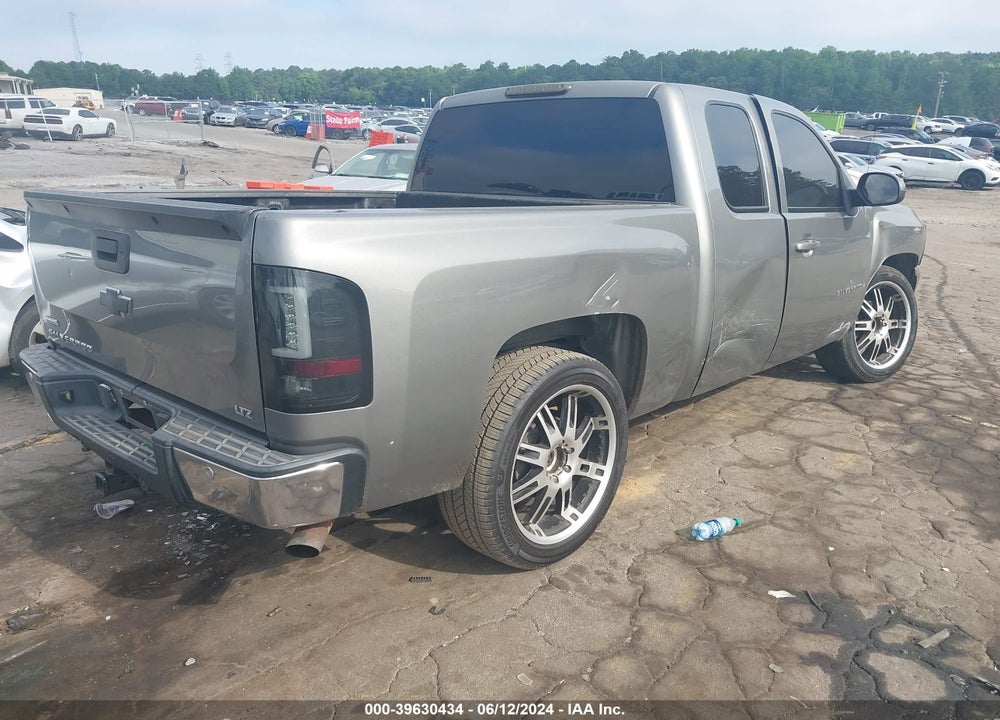 2007 CHEVROLET SILVERADO 1500 LTZ VIN: 1GCEC19057Z593995