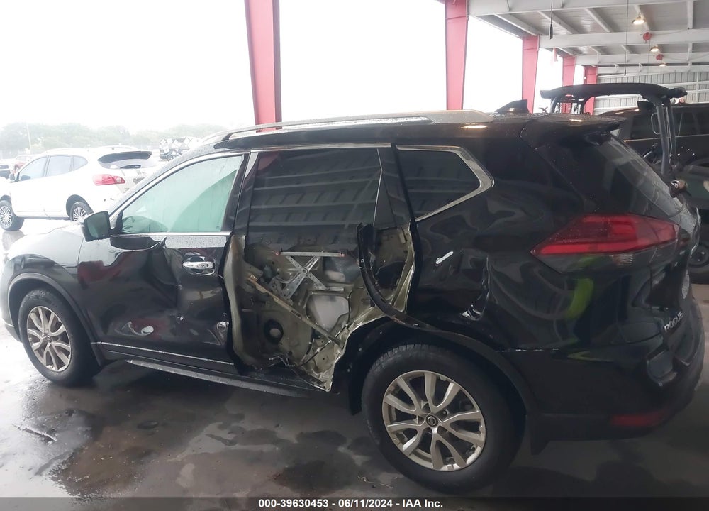 2017 NISSAN ROGUE SV VIN: 5N1AT2MT6HC878663