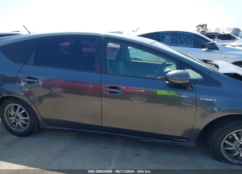 2013 TOYOTA PRIUS V THREE VIN: JTDZN3EUXD3234057
