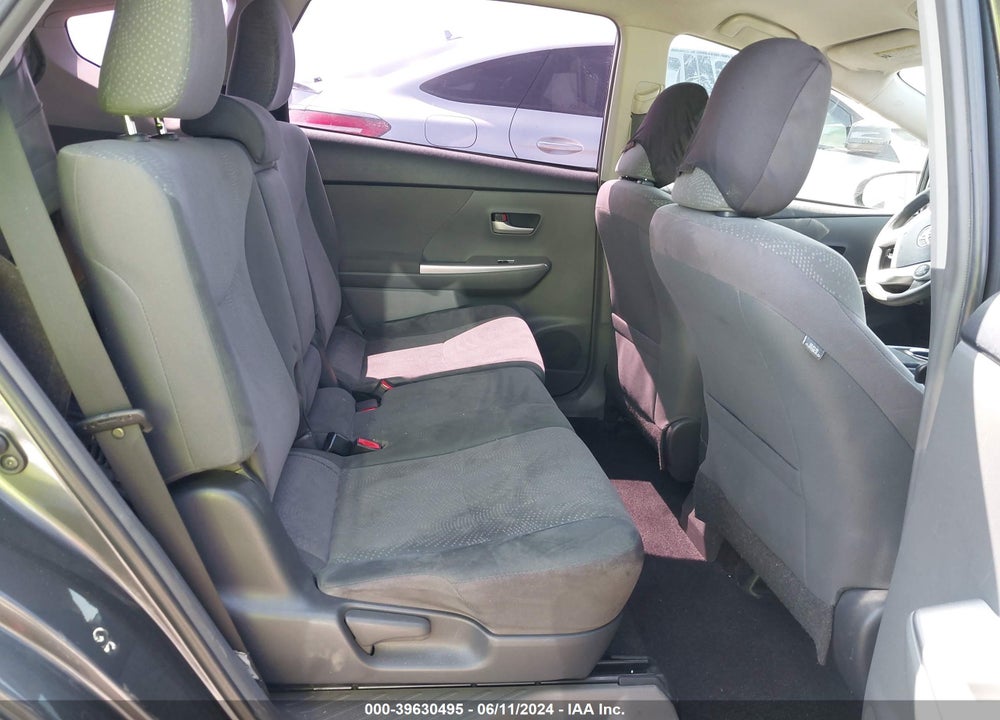 2013 TOYOTA PRIUS V THREE VIN: JTDZN3EUXD3234057